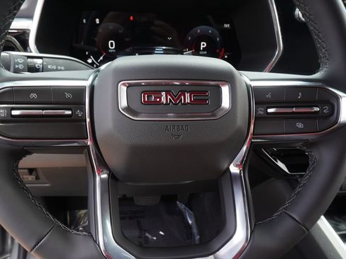 New 2026 GMC Canyon Elevation w/ Convenience Package RWD image 18