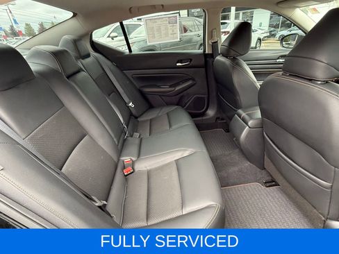 Used 2021 Nissan Altima 2.5 SR w/ SR Premium Package AWD/4WD image 19