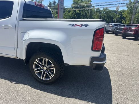 Used 2021 Chevrolet Colorado W/T w/ Custom Special Edition AWD/4WD image 9
