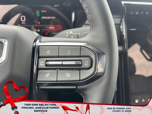 New 2026 GMC Acadia AT4 w/ Luxury Package image 27