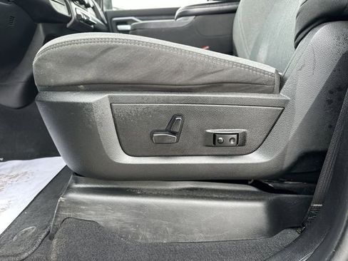 Used 2024 RAM 3500 Big Horn image 16