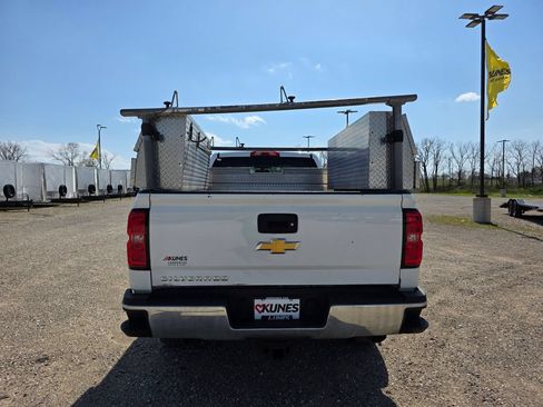 Used 2019 Chevrolet Silverado 2500 W/T w/ WT Convenience Package AWD/4WD image 5