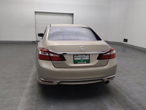 Used 2016 Honda Accord LX image 6