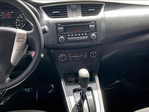 Used 2017 Nissan Sentra S FWD image 8