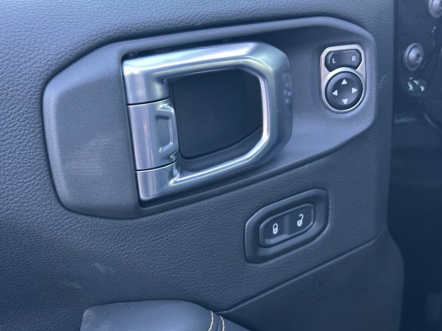 New 2026 Jeep Wrangler Unlimited Sahara AWD/4WD image 12