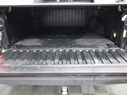 Used 2019 Toyota Tacoma TRD Off-Road AWD/4WD image 29