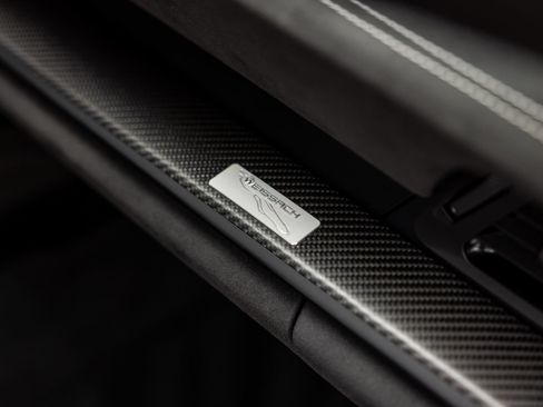 Certified 2025 Porsche 911 GT3 RWD image 36
