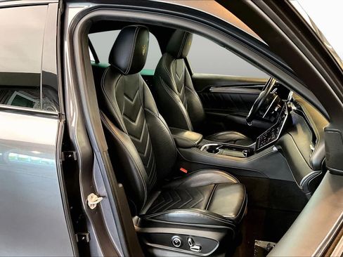 Used 2023 Maserati Grecale Modena AWD/4WD image 8