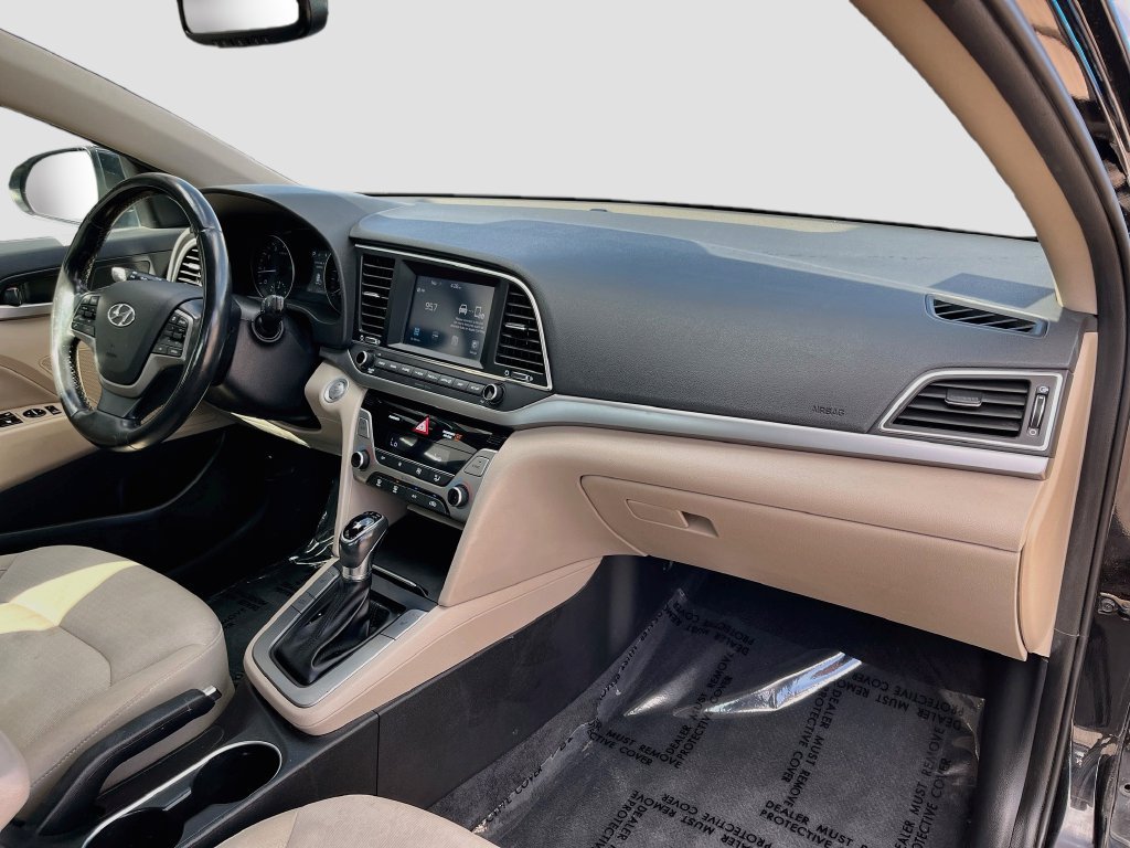 Used 2018 Hyundai Elantra Value Edition FWD image 27