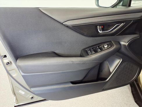 Certified 2025 Subaru Outback Premium image 15