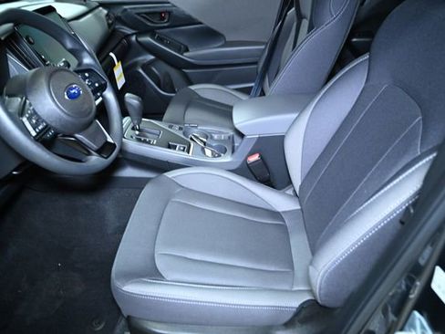 Used 2025 Subaru Crosstrek 2.0i Premium image 20