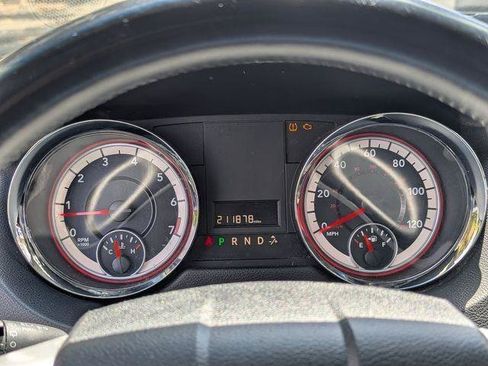 Used 2013 Dodge Grand Caravan American Value Package w/ UConnect Hands-Free Group FWD image 15