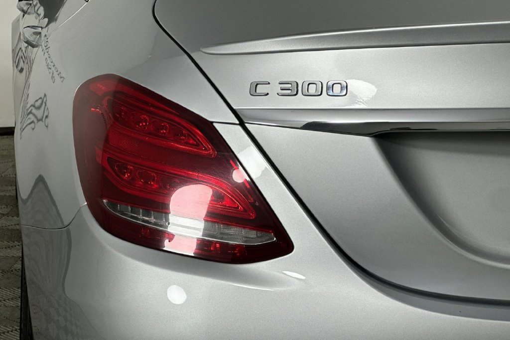 Certified 2018 Mercedes-Benz C 300 Sedan image 35