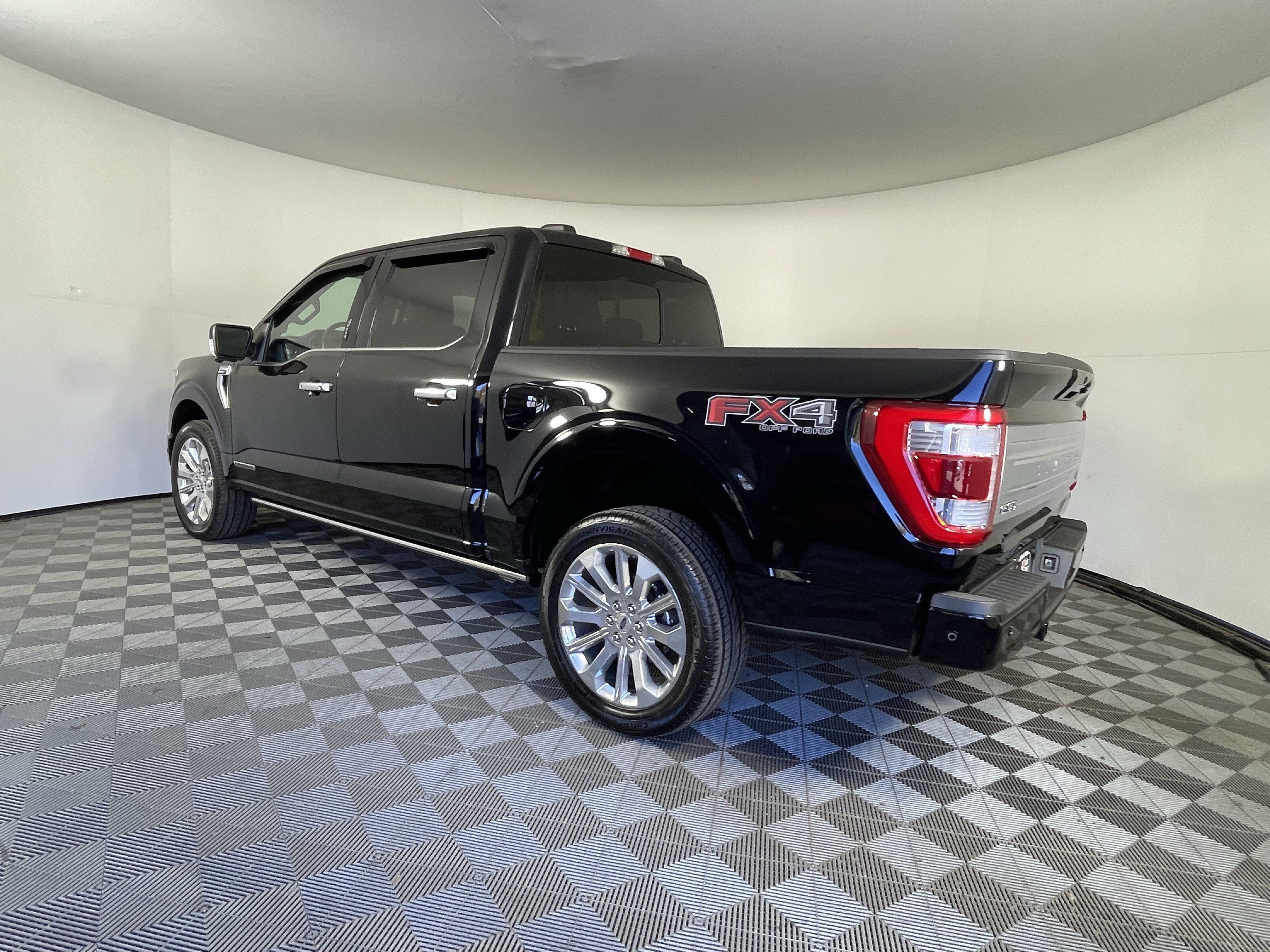 Used 2023 Ford F150 4x4 SuperCrew Hybrid image 3