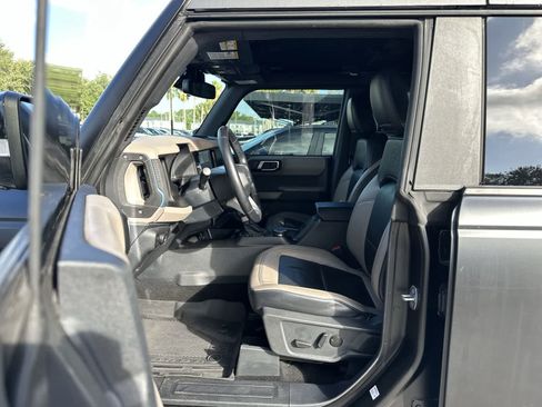 Used 2021 Ford Bronco Wildtrak AWD/4WD image 2