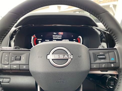 New 2026 Nissan Pathfinder SL image 16