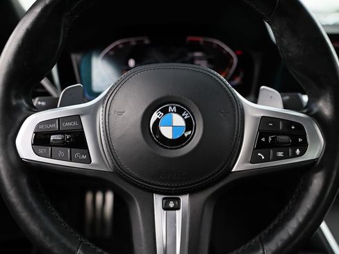 Used 2022 BMW 330i Sedan w/ M Sport Package RWD image 32