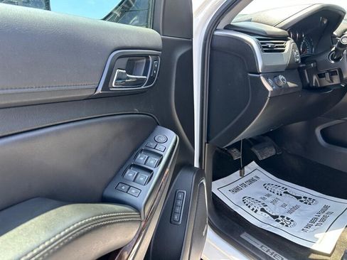 Used 2018 Chevrolet Tahoe LT RWD image 17