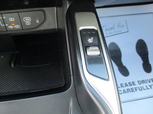 Used 2024 Kia Sorento S w/ Panoramic Sunroof Package AWD/4WD image 24