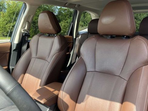 Used 2020 Subaru Forester Touring AWD/4WD image 29