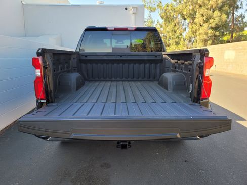 Used 2023 Chevrolet Silverado 1500 LTZ w/ LTZ Convenience Package II RWD image 28