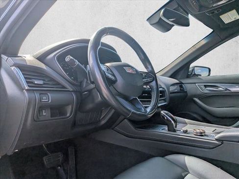 Used 2020 Cadillac CT5 Luxury w/ Cold Weather Package image 10