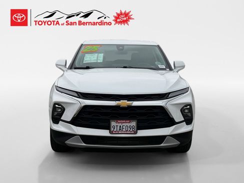 Used 2025 Chevrolet Blazer LT AWD/4WD image 8