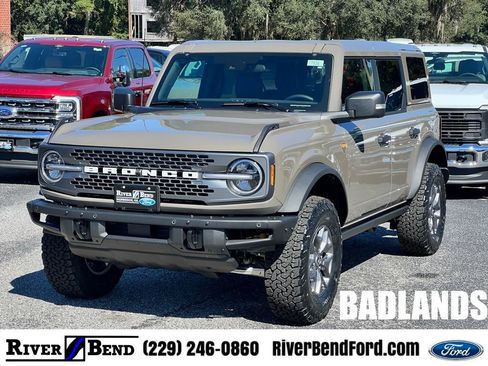 New 2025 Ford Bronco Badlands AWD/4WD image 1