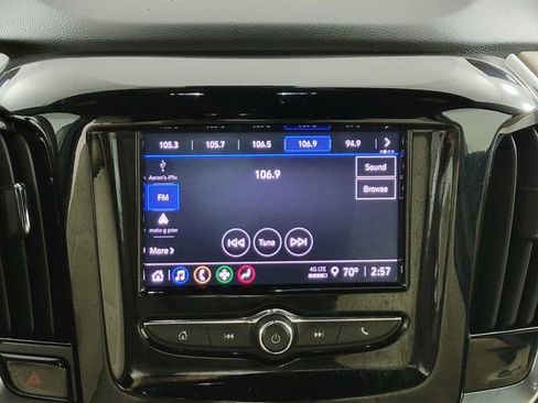 Used 2023 Chevrolet Traverse LS FWD image 22