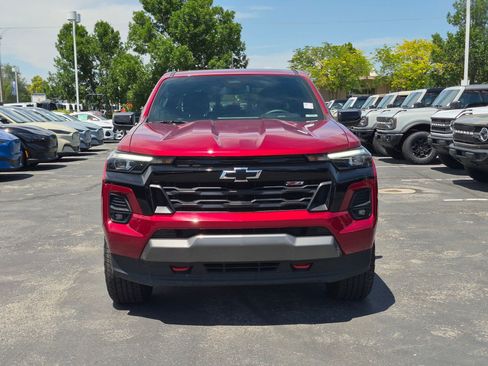 Used 2023 Chevrolet Colorado Z71 w/ Z71 Convenience Package 2 AWD/4WD image 11