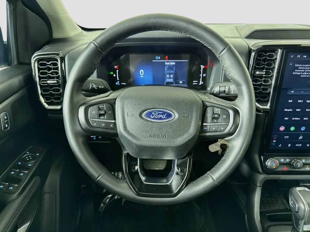 Used 2025 Ford Ranger XLT w/ Equipment Group 301A High AWD/4WD image 11