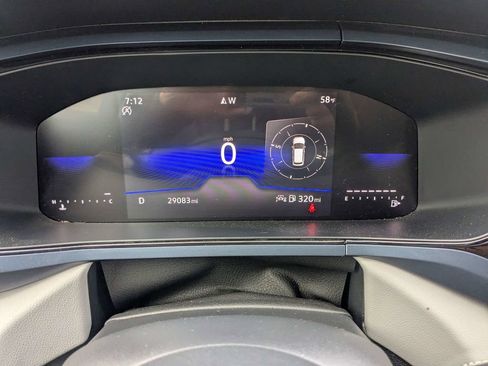 Used 2024 Volkswagen Taos SE FWD image 29