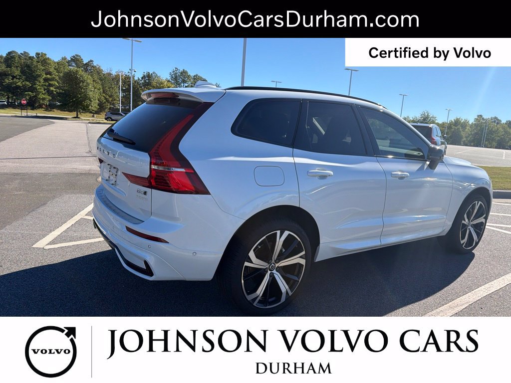 Certified 2025 Volvo XC60 B5 Ultra w/ Protection Package Premier AWD/4WD image 10