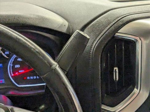 Used 2019 Chevrolet Silverado 1500 RST image 17