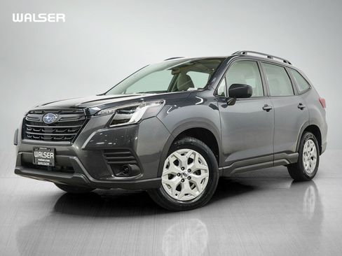 Used 2023 Subaru Forester AWD/4WD image 1