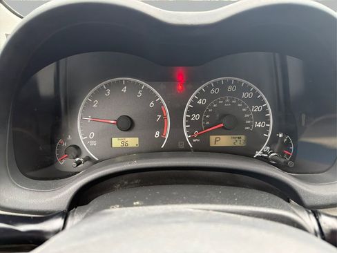 Used 2012 Toyota Corolla LE image 18