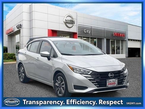 Certified 2025 Nissan Versa SV w/ Trunk Package image 1