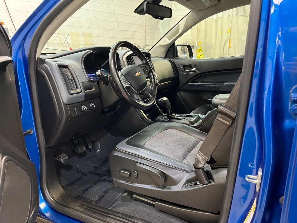 Used 2020 Chevrolet Colorado Z71 AWD/4WD image 11