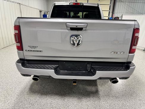 Used 2021 RAM 1500 Laramie w/ Sport Appearance Package AWD/4WD image 9