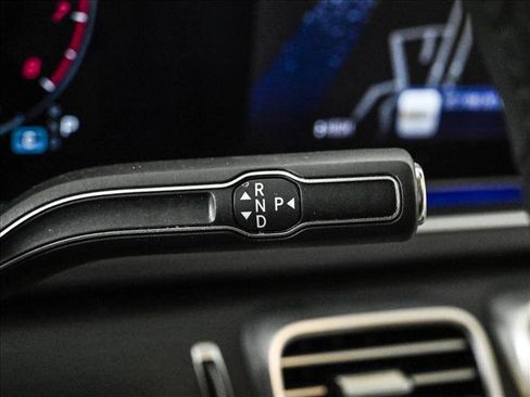 Certified 2024 Mercedes-Benz GLE 350 4MATIC image 12