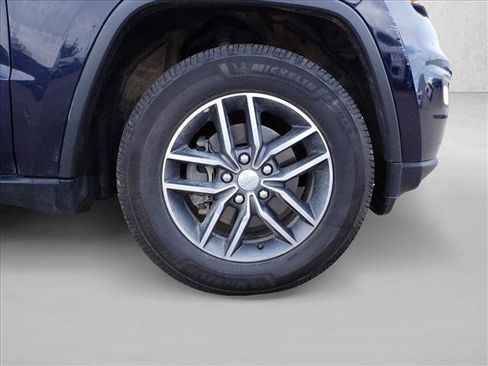 Used 2017 Jeep Grand Cherokee Limited w/ Trailer Tow Group IV AWD/4WD image 5