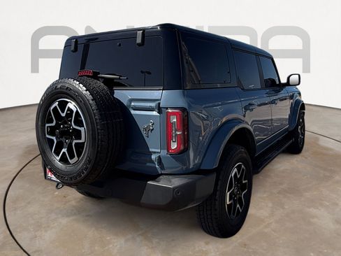 Used 2024 Ford Bronco Outer Banks AWD/4WD image 10