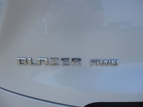 Used 2023 Chevrolet Blazer LT w/ LPO, Floor Liner Package image 6