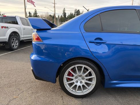 Used 2015 Mitsubishi Lancer Evolution GSR image 15