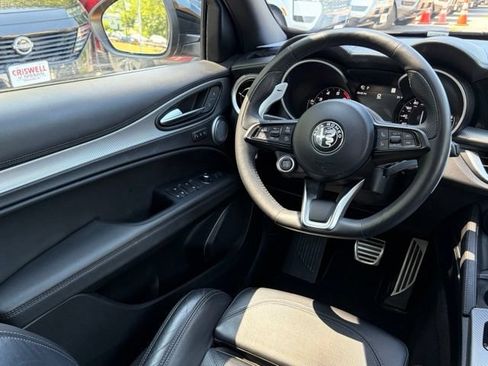Used 2023 Alfa Romeo Stelvio Veloce AWD/4WD image 44