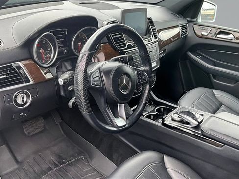 Used 2017 Mercedes-Benz GLS 450 4MATIC image 12