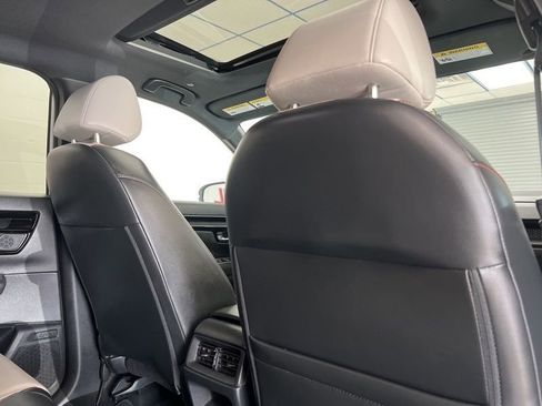 Used 2024 Honda CR-V Sport Touring image 11