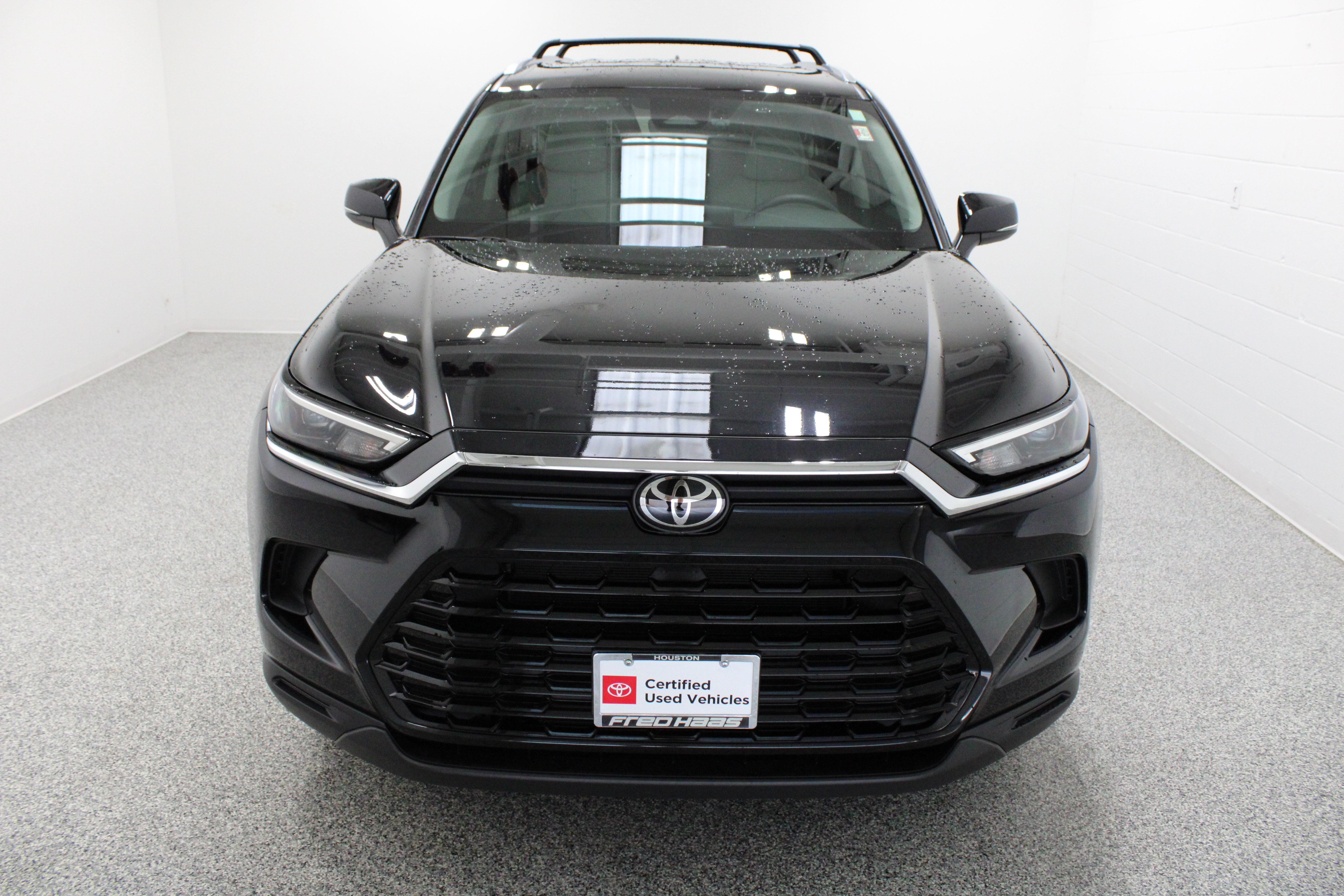 Used 2026 Toyota Grand Highlander AWD image 3