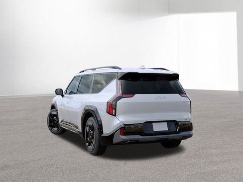 New 2026 Kia EV9 GT-Line image 4