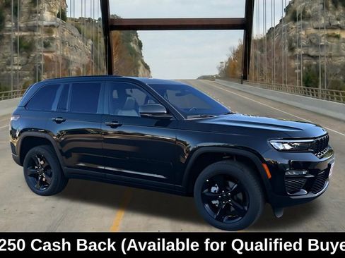 New 2025 Jeep Grand Cherokee Limited w/ Black Appearance Package RWD image 13